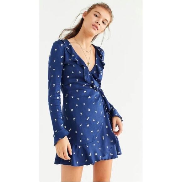 Urban Outfitters Long Sleeve Ruffle Wrap Dress - Picture 1 of 9
